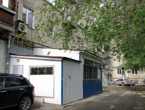 Ventilation extension, built under the windows of The Chicherov’s apartment. Volgograd, May 7, 2014. Photo by Vyacheslav Yaschenko for the ‘Caucasian Knot’. Ventilation extension, built under the windows of The Chicherov’s apartment. Volgograd, May 7, 2014. Photo by Vyacheslav Yaschenko for the ‘Caucasian Knot’.