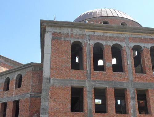 Unfinished mosque in Novopyatigorsk. Photo: http://www.islamnews.ru Unfinished mosque in Novopyatigorsk. Photo: http://www.islamnews.ru