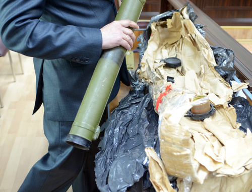 Man-portable air defence system ‘Strela-2M’ presented by prosecution at the trial on the case of Said Amirov in the North-Caucasian District Military Court, Rostov-on-Don, May 16, 2014. Photo by Oleg Pchelov for the ‘Caucasian Knot’. Man-portable air defence system ‘Strela-2M’ presented by prosecution at the trial on the case of Said Amirov in the North-Caucasian District Military Court, Rostov-on-Don, May 16, 2014. Photo by Oleg Pchelov for the ‘Caucasian Knot’.