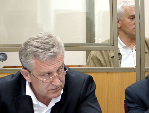 Advocate Vladimir Postanyuk, Said Amirov is in the background. Photo by Oleg Pchelov for the "Caucasian Knot" Advocate Vladimir Postanyuk, Said Amirov is in the background. Photo by Oleg Pchelov for the "Caucasian Knot"