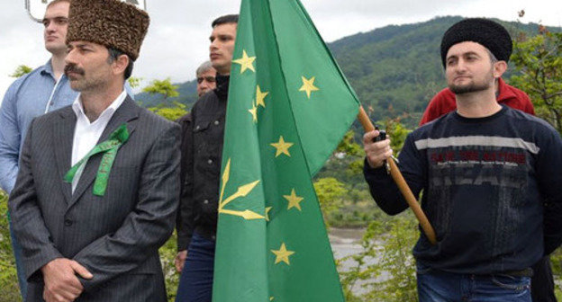 Participants of commemoration actions in memory of those killed in the Caucasian War in the village of Mugukhabl. May 20, 2014. Photo by Anzor Nibo, http://aheku.org/ Participants of commemoration actions in memory of those killed in the Caucasian War in the village of Mugukhabl. May 20, 2014. Photo by Anzor Nibo, http://aheku.org/