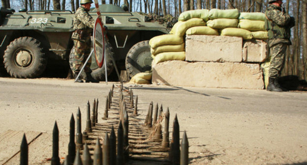 Frontier post in Ukraine on the border with the Russian Federation. Photo: © CopyRight the official site of the State Border Guard Service of Ukraine, http://dpsu.gov.ua/ua/ Frontier post in Ukraine on the border with the Russian Federation. Photo: © CopyRight the official site of the State Border Guard Service of Ukraine, http://dpsu.gov.ua/ua/