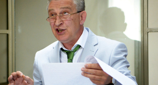 Amirov's advocate Vladimir Postanyuk giving speech in the court. Rostov-on-Don, June 6, 2014. Photo by Oleg Pchelov for the ‘Caucasian Knot’. Amirov's advocate Vladimir Postanyuk giving speech in the court. Rostov-on-Don, June 6, 2014. Photo by Oleg Pchelov for the ‘Caucasian Knot’.