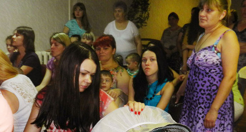 Refugees from Ukraine accommodated in TAC "Volzhsky". Volgograd Region, June 17, 2014. Photo by Tatyana Filimonova for the "Caucasian Knot" Refugees from Ukraine accommodated in TAC "Volzhsky". Volgograd Region, June 17, 2014. Photo by Tatyana Filimonova for the "Caucasian Knot"