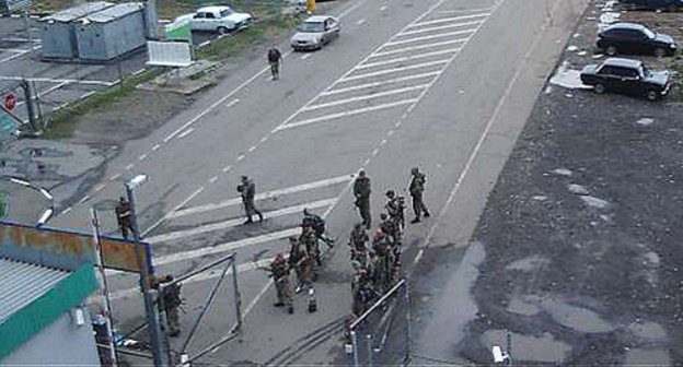 The border crossing checkpoint "Novoshakhtinsk" in the Rostov Region. Screenshot from a web camera made in the checkpoint at 20:00 MSK, June 21, 2014, © Federal Customs Service, http://yutu.customs.ru/ The border crossing checkpoint "Novoshakhtinsk" in the Rostov Region. Screenshot from a web camera made in the checkpoint at 20:00 MSK, June 21, 2014, © Federal Customs Service, http://yutu.customs.ru/