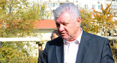 Mikhail Stolyarov. Photo: http://news.astrgorod.ru/news/meriya-remontiruet-dvory-s-uchetom-pozhelaniy-gorozhan Mikhail Stolyarov. Photo: http://news.astrgorod.ru/news/meriya-remontiruet-dvory-s-uchetom-pozhelaniy-gorozhan