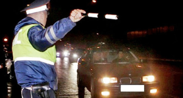 A staff member of the GIBDD (road police), KBR. Photo http://gibdd.ru/ A staff member of the GIBDD (road police), KBR. Photo http://gibdd.ru/