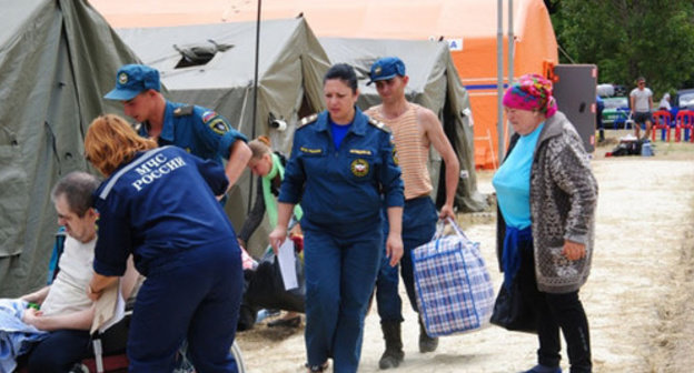 Ukrainian refugees in Rostov Region. June 2014. Photo by the Regional Ministry for Emergencies (MfE) Ukrainian refugees in Rostov Region. June 2014. Photo by the Regional Ministry for Emergencies (MfE)