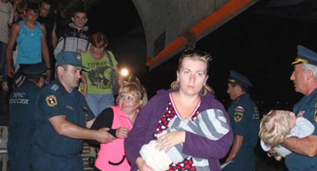 MfE airplane with refugees from Ukraine, July 2014. Photo by press-service of MfE. MfE airplane with refugees from Ukraine, July 2014. Photo by press-service of MfE.
