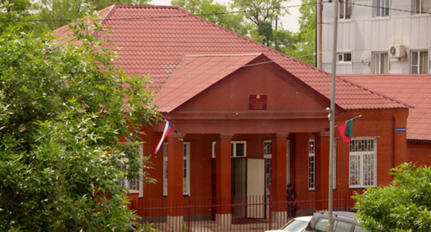 Urus-Martan City Court. Photo by Magomed Magomedov for the ‘Caucasian Knot’. Urus-Martan City Court. Photo by Magomed Magomedov for the ‘Caucasian Knot’.