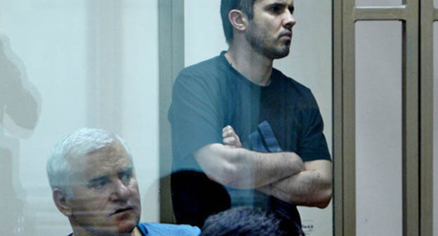 Said Amirov (on the left) and Yusup Djaparov (on the right) in the court. Rostov-on-Don, June 2014. Photo by Oleg Pchelov for the ‘Caucasian Knot’. Said Amirov (on the left) and Yusup Djaparov (on the right) in the court. Rostov-on-Don, June 2014. Photo by Oleg Pchelov for the ‘Caucasian Knot’.