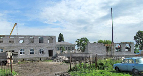 The village Psyzh, Abaza District of the KChR. Photo: Ministry of Regional Development, Construction and Housing and Communal Services of KChR http://mskchr.ru/ The village Psyzh, Abaza District of the KChR. Photo: Ministry of Regional Development, Construction and Housing and Communal Services of KChR http://mskchr.ru/
