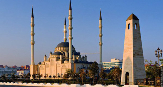 Mosque ‘Heart of Chechnya’, Grozny, Chechnya, http://stolicaplus.ru/fotogalereya1/category/2-novyj-groznyj.html?start=20 Mosque ‘Heart of Chechnya’, Grozny, Chechnya, http://stolicaplus.ru/fotogalereya1/category/2-novyj-groznyj.html?start=20
