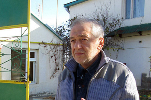 Levon Airapetyan in the village of Vank, Mardakert Region of Nagorno-Karabakh, at the site of the construction of military school, 2012. Photo by Albert Voskanyan, http://www.kavkaz-uzel.ru/blogs/929/posts/13275 Levon Airapetyan in the village of Vank, Mardakert Region of Nagorno-Karabakh, at the site of the construction of military school, 2012. Photo by Albert Voskanyan, http://www.kavkaz-uzel.ru/blogs/929/posts/13275