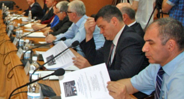 Participants of an international scientific and practical conference in Tskhinvali. South Ossetia, August 9, 2014. Photo by Mariya Kotaeva for the "Caucasian Knot" Participants of an international scientific and practical conference in Tskhinvali. South Ossetia, August 9, 2014. Photo by Mariya Kotaeva for the "Caucasian Knot"