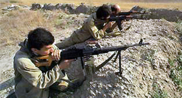 Soldiers of Artsakh Defense Army. Photo: site of Artsakh (Nagorno-Karabakh), http://www.arcah.ru/news/incident/136-azerbajdzhan-otkazyvaetsya-ponimat-chto-takoe-rezhim-prekrashheniya-ognya.html Soldiers of Artsakh Defense Army. Photo: site of Artsakh (Nagorno-Karabakh), http://www.arcah.ru/news/incident/136-azerbajdzhan-otkazyvaetsya-ponimat-chto-takoe-rezhim-prekrashheniya-ognya.html