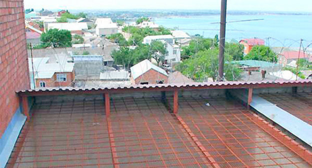 View on the city from the window of Makhachkala SIZO-1. Photo http://05.fsin.su/structure/cizo1/ View on the city from the window of Makhachkala SIZO-1. Photo http://05.fsin.su/structure/cizo1/