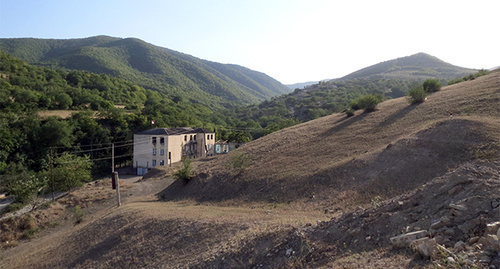 Vardadzor village surroundings, Nagorny Karabakh. Photo by Alvard Grigoryan for the ‘Caucasian Knot’. Vardadzor village surroundings, Nagorny Karabakh. Photo by Alvard Grigoryan for the ‘Caucasian Knot’.