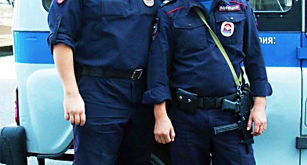 Policemen. Photo: http://30.mvd.ru Policemen. Photo: http://30.mvd.ru