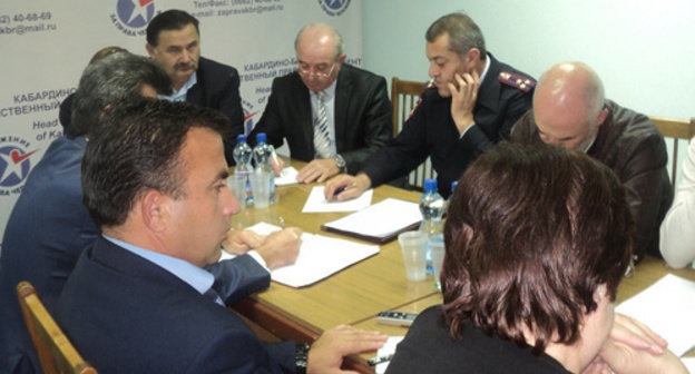 Participants of the "roundtable". Photo by Lyudmila Maratova for the "Caucasian Knot" Participants of the "roundtable". Photo by Lyudmila Maratova for the "Caucasian Knot"