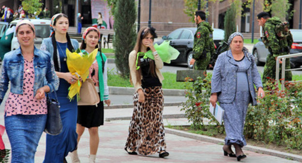 Day of Chechen Woman. September 21, 2014. Photo by Magomed Magomedov for the "Caucasian Knot" Day of Chechen Woman. September 21, 2014. Photo by Magomed Magomedov for the "Caucasian Knot"