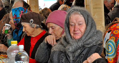 Charity dinner organized within the project "Let's help the Russian-speaking elders in the Caucasus". Grozny, February 15, 2013. Photo by Yulia Orlova, http://planeta.ru/campaigns/8584 Charity dinner organized within the project "Let's help the Russian-speaking elders in the Caucasus". Grozny, February 15, 2013. Photo by Yulia Orlova, http://planeta.ru/campaigns/8584