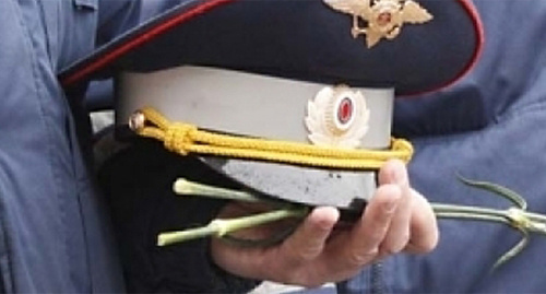 Policeman uniform cap. Photo http://07.mvd.ru/upload/site11/document_news/E9pnJ8vmnP-630xx225.jpg Policeman uniform cap. Photo http://07.mvd.ru/upload/site11/document_news/E9pnJ8vmnP-630xx225.jpg