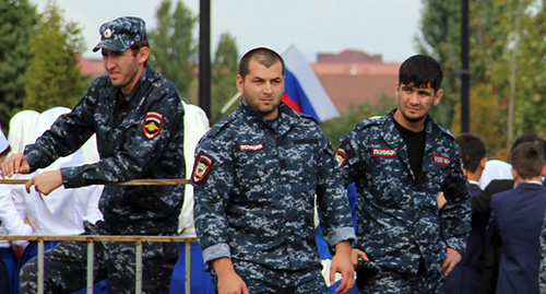 Law enforcement officers in Grozny. Photo by Magomed Magomedov for the ‘Caucasian Knot’. Law enforcement officers in Grozny. Photo by Magomed Magomedov for the ‘Caucasian Knot’.