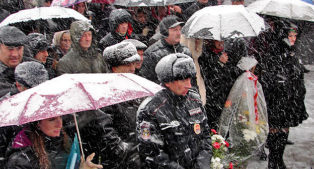 Participants of a mourning rally dedicated to the victims of deportation of Karachay people. Karachayevsk, November 2, 2014. Photo http://karachaevsk.info/ Participants of a mourning rally dedicated to the victims of deportation of Karachay people. Karachayevsk, November 2, 2014. Photo http://karachaevsk.info/