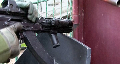 Self-firer in the hands of a law enforcer. Photo http://nac.gov.ru/files/6492.jpg Self-firer in the hands of a law enforcer. Photo http://nac.gov.ru/files/6492.jpg