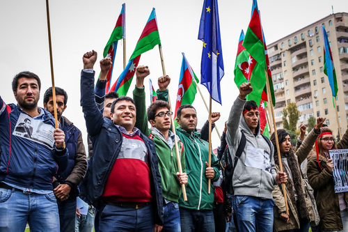 During the action, speeches were interrupted by protesters who were shouting slogans: "Resign!", "Freedom!", "Azerbaijan!" Photo by Aziz Karimov for the ‘Caucasian Knot’. During the action, speeches were interrupted by protesters who were shouting slogans: "Resign!", "Freedom!", "Azerbaijan!" Photo by Aziz Karimov for the ‘Caucasian Knot’.