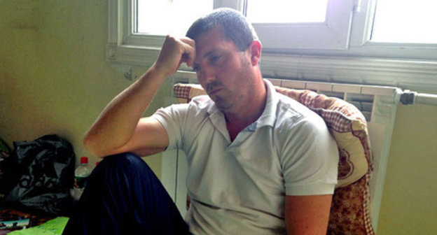 Zurab Kurbanov, hunger-striker. Makhachkala, November 2014. Photo by Patimat Makhmudova for the ‘Caucasian Knot’. Zurab Kurbanov, hunger-striker. Makhachkala, November 2014. Photo by Patimat Makhmudova for the ‘Caucasian Knot’.