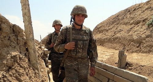 Soldiers of the Defence Army of the Nagorno-Karabakh Republic on the frontline. Photo by Alvard Grigoryan for the "Caucasian Knot" Soldiers of the Defence Army of the Nagorno-Karabakh Republic on the frontline. Photo by Alvard Grigoryan for the "Caucasian Knot"