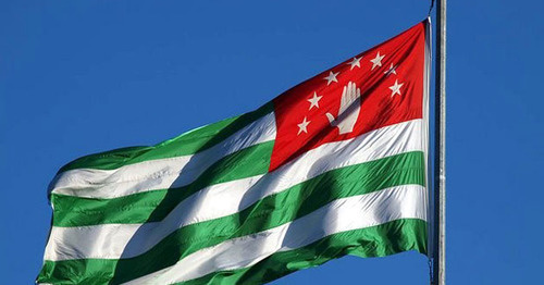 Flag of Abkhazia. Photo by Nina Zotina, http://www.yuga.ru/ Flag of Abkhazia. Photo by Nina Zotina, http://www.yuga.ru/