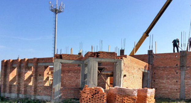 Building site. Photo: the Ministry of Construction and Housing and Communal Services of Kabardino-Balkaria http://www.stroykomplekskbr.ru Building site. Photo: the Ministry of Construction and Housing and Communal Services of Kabardino-Balkaria http://www.stroykomplekskbr.ru