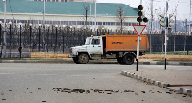 Empty cartridge case at the site of the counterterrorist operation in Grozny, December 4, 2014. Photo by Magomed Magomedov for the ‘Caucasian Knot’. Empty cartridge case at the site of the counterterrorist operation in Grozny, December 4, 2014. Photo by Magomed Magomedov for the ‘Caucasian Knot’.