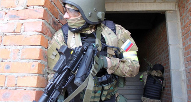 The employees of the Chechen Ministry of Internal Affairs (MIA) at work. Photo: http://nac.gov.ru/files/6944.jpg The employees of the Chechen Ministry of Internal Affairs (MIA) at work. Photo: http://nac.gov.ru/files/6944.jpg