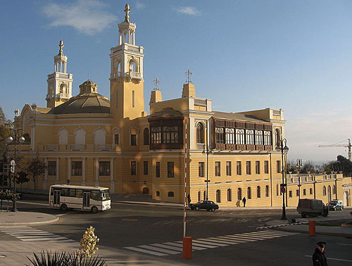 Azerbaijan, Baku. Photo by http://en.wikipedia.org Azerbaijan, Baku. Photo by http://en.wikipedia.org