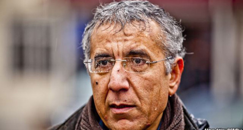 Intigam Aliev. Photo: http://gdb.rferl.org/AEC6D5C2-E471-40E6-BD6B-077476DFF0DF_w640_r1_s.jpg Intigam Aliev. Photo: http://gdb.rferl.org/AEC6D5C2-E471-40E6-BD6B-077476DFF0DF_w640_r1_s.jpg