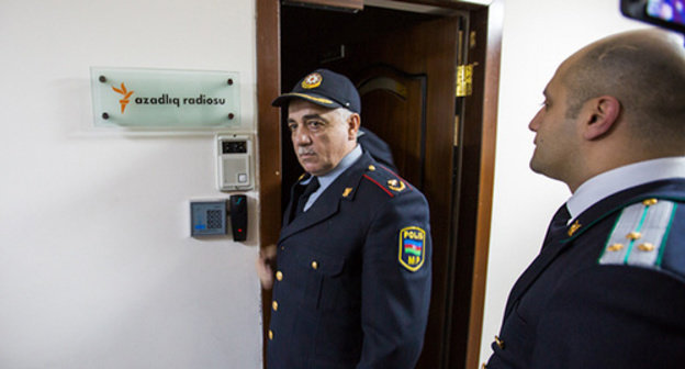 Еhe search in the Baku office of Radio Liberty on December 26, 2014. Photo by Aziz Karimov for the "Caucasian Knot" Еhe search in the Baku office of Radio Liberty on December 26, 2014. Photo by Aziz Karimov for the "Caucasian Knot"