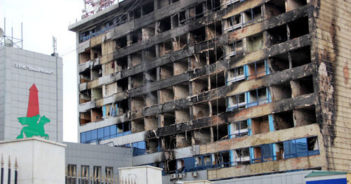 House of Press after the militants’ attack. Grozny, December 5, 2014. Photo by Magomed Magomedov for the ‘Caucasian Knot’ House of Press after the militants’ attack. Grozny, December 5, 2014. Photo by Magomed Magomedov for the ‘Caucasian Knot’