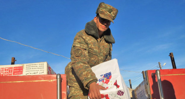 The New Year gifts to the soldiers in the front line and in combat troops prepared by the government and socially active members from all the regions of the Nagorno-Karabakh Republic. December 31, 2014. Photo by Alvard Grigoryan for the "Caucasian Knot" The New Year gifts to the soldiers in the front line and in combat troops prepared by the government and socially active members from all the regions of the Nagorno-Karabakh Republic. December 31, 2014. Photo by Alvard Grigoryan for the "Caucasian Knot"
