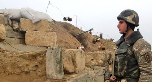 In the front line. Nagorno-Karabakh. December 31, 2014. Photo by Alvard Grigoryan for the "Caucasian Knot" In the front line. Nagorno-Karabakh. December 31, 2014. Photo by Alvard Grigoryan for the "Caucasian Knot"