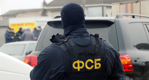 FSB officer. Photo: http://nac.gov.ru/nakmessage/2014/12/19/v-baksanskom-raione-kabardino-balkarii-neitralizovany-troe-boevikov-v-tom-chis.html FSB officer. Photo: http://nac.gov.ru/nakmessage/2014/12/19/v-baksanskom-raione-kabardino-balkarii-neitralizovany-troe-boevikov-v-tom-chis.html