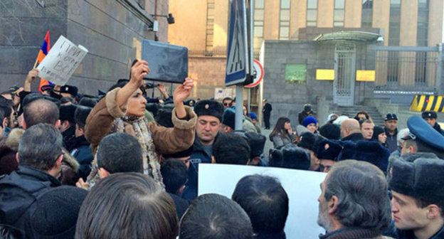The action with a demand to give the Russia regular soldier Valery Permyakov near the Russian Consulate in Armenia. January 15, 2015. Photo: http://www.tert.am/ru/news/2015/01/15/russia-1/1560229 The action with a demand to give the Russia regular soldier Valery Permyakov near the Russian Consulate in Armenia. January 15, 2015. Photo: http://www.tert.am/ru/news/2015/01/15/russia-1/1560229