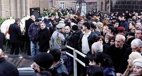 Funeral of Sergey Avetisyan, January 20, 2015. Photo by Narek Tumasyan for the ‘Caucasian Knot’. Funeral of Sergey Avetisyan, January 20, 2015. Photo by Narek Tumasyan for the ‘Caucasian Knot’.