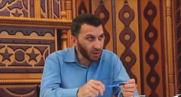 Anzor Shkhanukov. Screenshot from the video posted by ibn hamid, http://www.youtube.com/watch?v=quaCx-iBNIQ Anzor Shkhanukov. Screenshot from the video posted by ibn hamid, http://www.youtube.com/watch?v=quaCx-iBNIQ