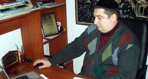 Magomed Mutsolgov. Photo: http://www.mashr.org/wp-content/uploads/2011/10/%D1%84%D0%BE%D1%82%D0%BE-%E2%84%96-2.jpg Magomed Mutsolgov. Photo: http://www.mashr.org/wp-content/uploads/2011/10/%D1%84%D0%BE%D1%82%D0%BE-%E2%84%96-2.jpg