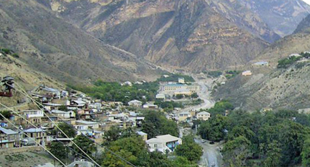 Village in the Untsukul District of Dagestan. Photo: Nurmagomed Abakarov //21.10.2006, http://odnoselchane.ru/?page=photos_of_category&sect=50&com=photogallery Village in the Untsukul District of Dagestan. Photo: Nurmagomed Abakarov //21.10.2006, http://odnoselchane.ru/?page=photos_of_category&sect=50&com=photogallery