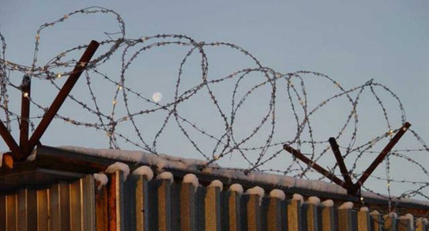 Fence in a high security colony. Photo: http://www.yuga.ru/news/243947/ Fence in a high security colony. Photo: http://www.yuga.ru/news/243947/